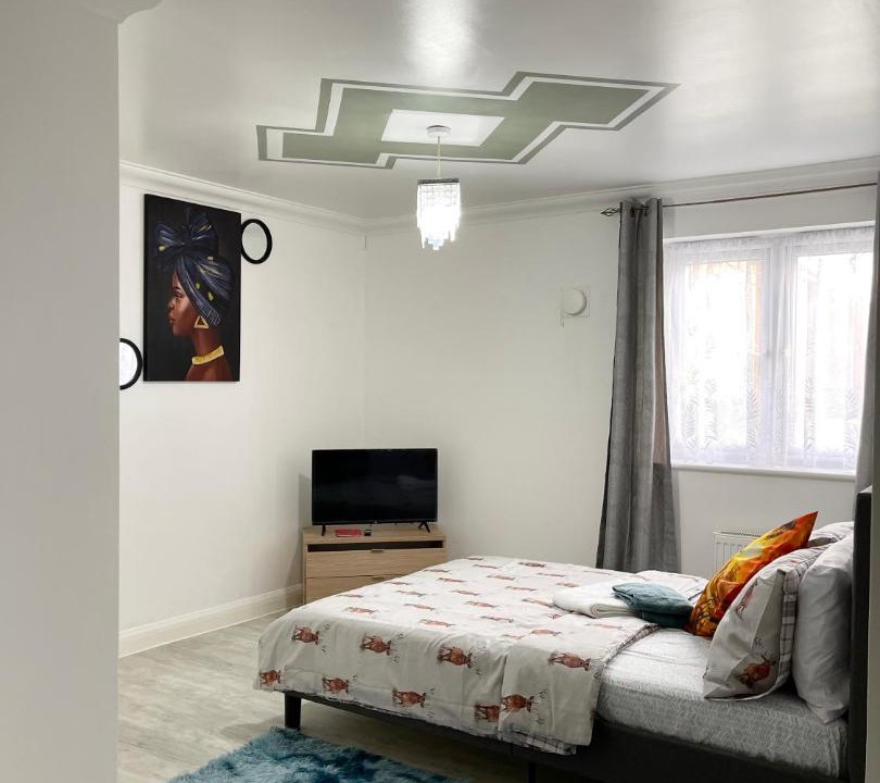 Photo of Others in Alibon