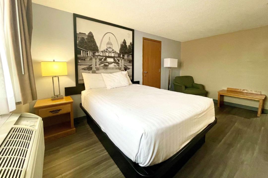 Photo of Bedroom in St. Clair