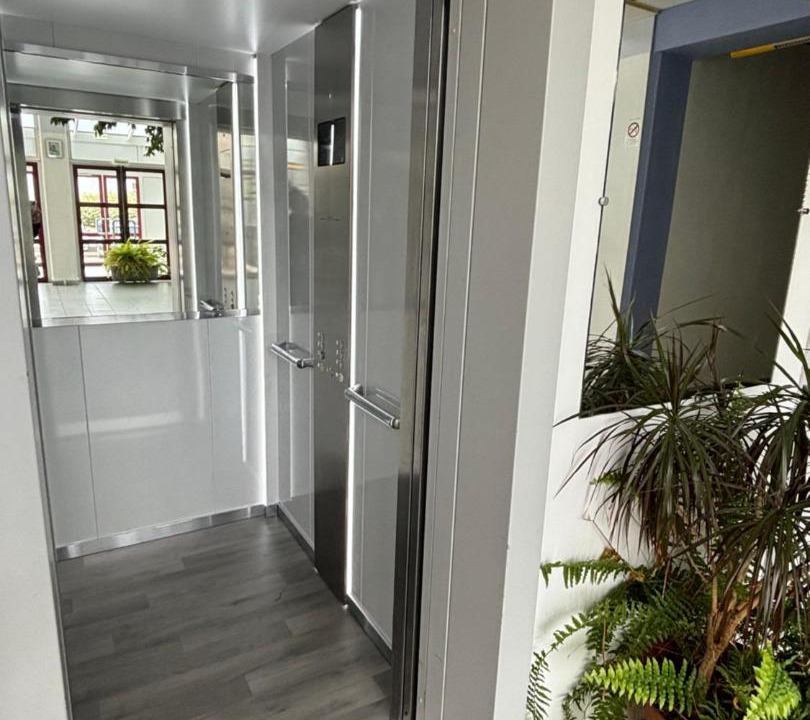 Photo of Others in Port