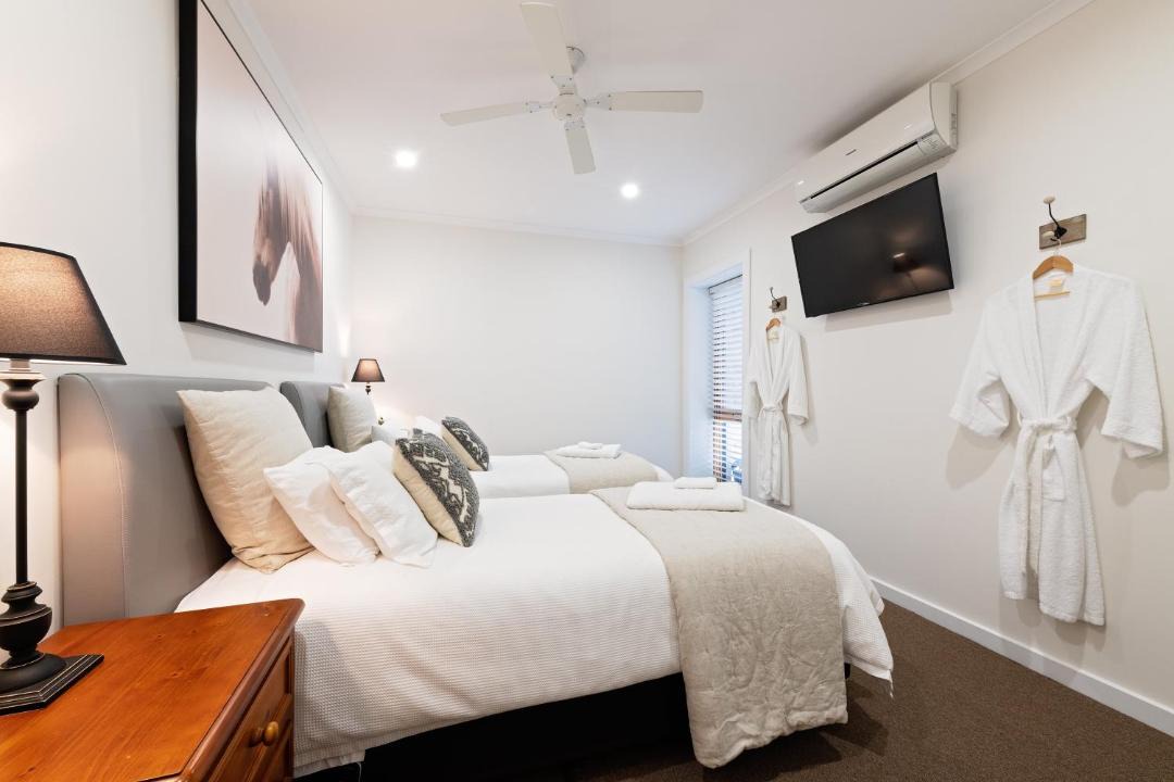 Photo of Bedroom in Crafers