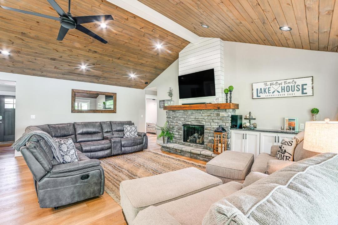 Photo of Others in New Concord