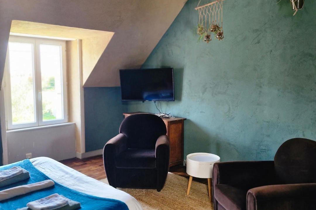 Photo of Others in Glomel