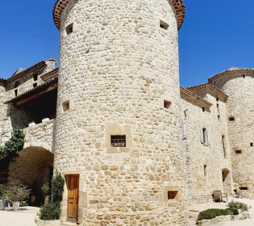 Photo of Others in Bessas