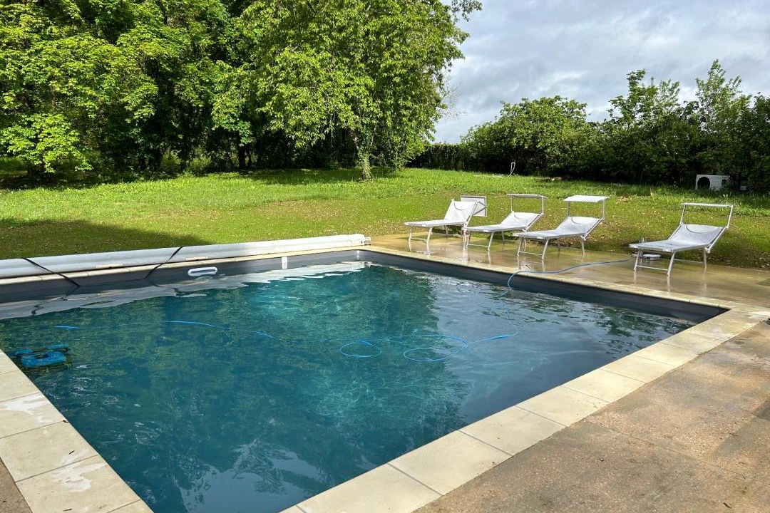 Photo of Others in Coulanges-sur-Yonne