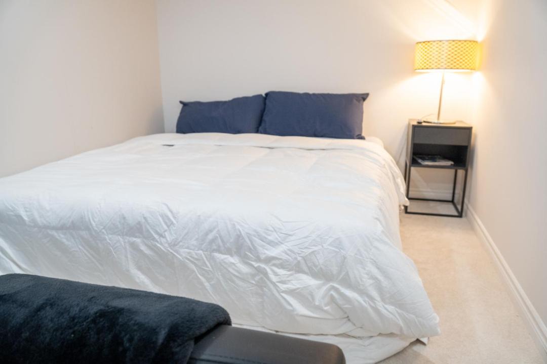 Photo of Bedroom in Ottawa Division