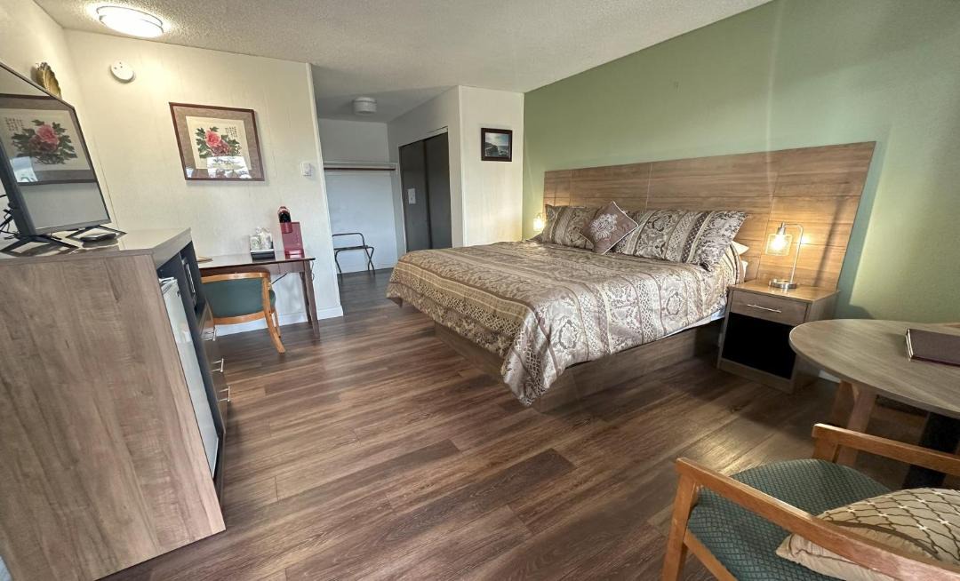 Photo of Others in Charleston