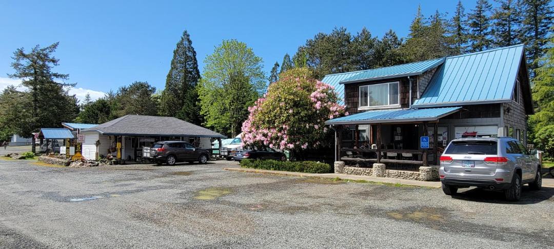 Photo of Others in Nehalem