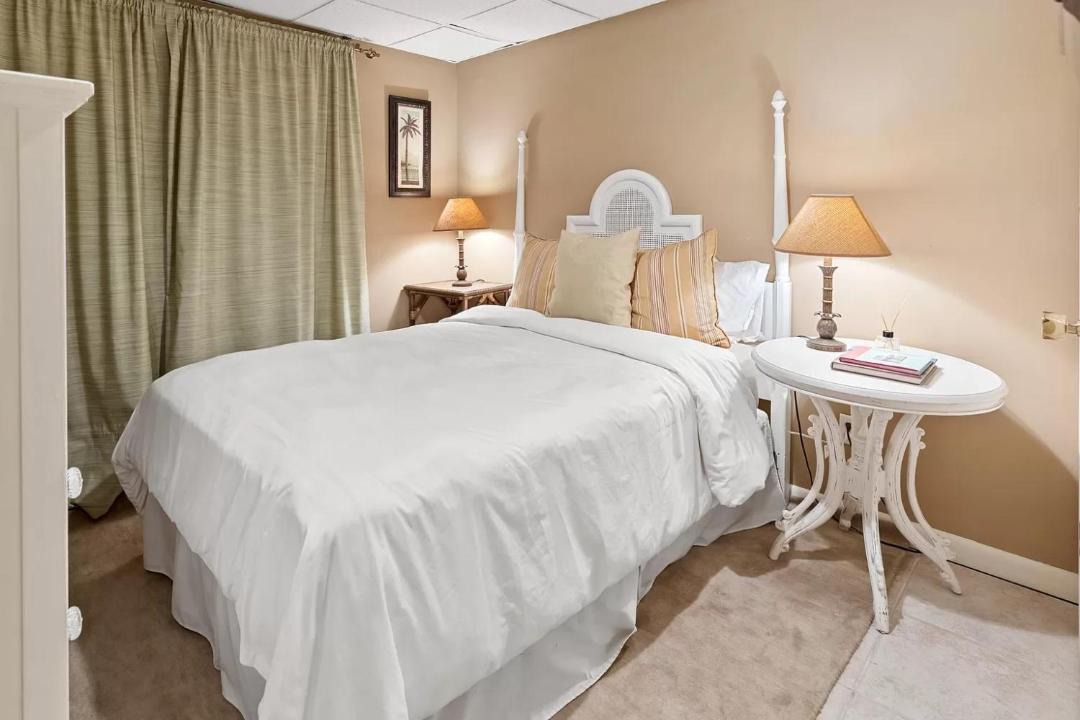 Photo of Others in East Hampton North