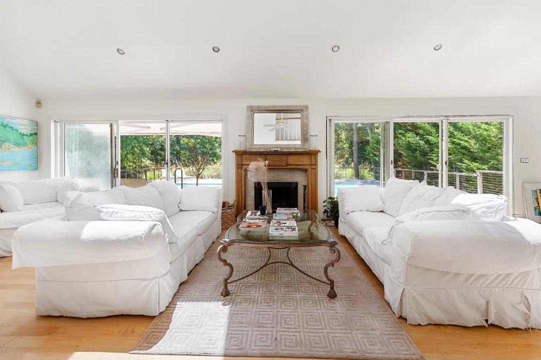 Photo of Others in East Hampton North