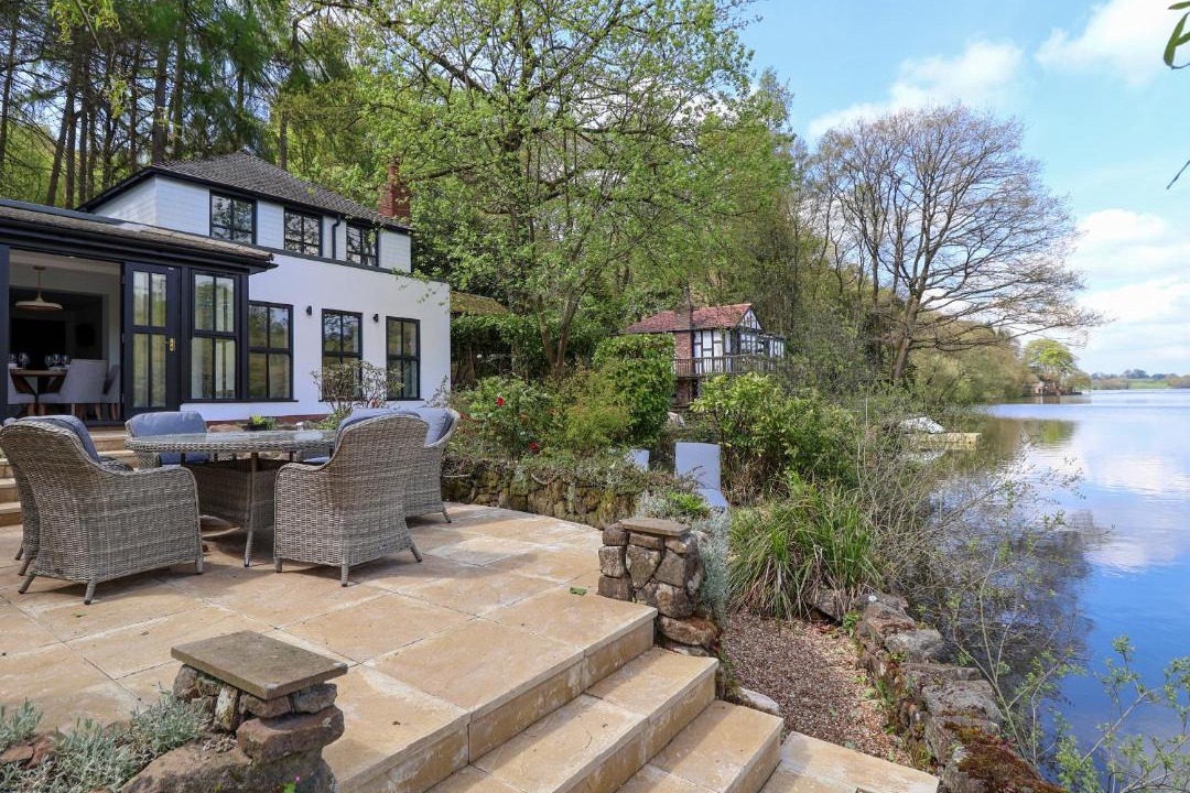 Photo of Others in Horton