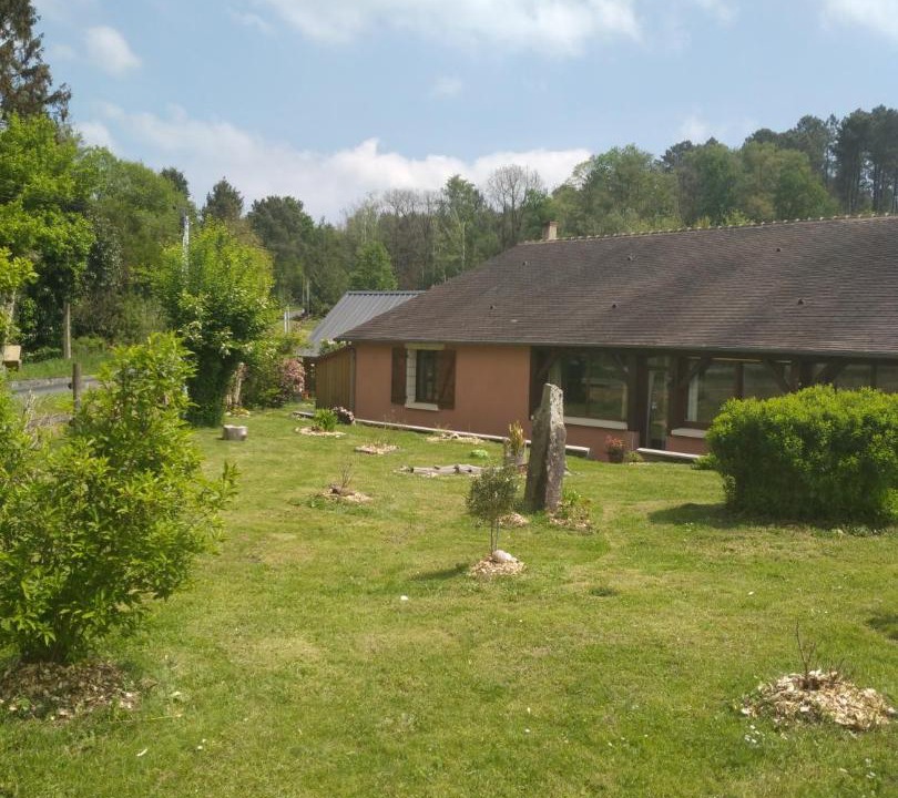 Photo of Others in La Fontaine-Saint-Martin