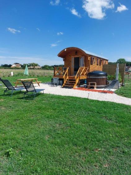 Photo of Others in Mimeure