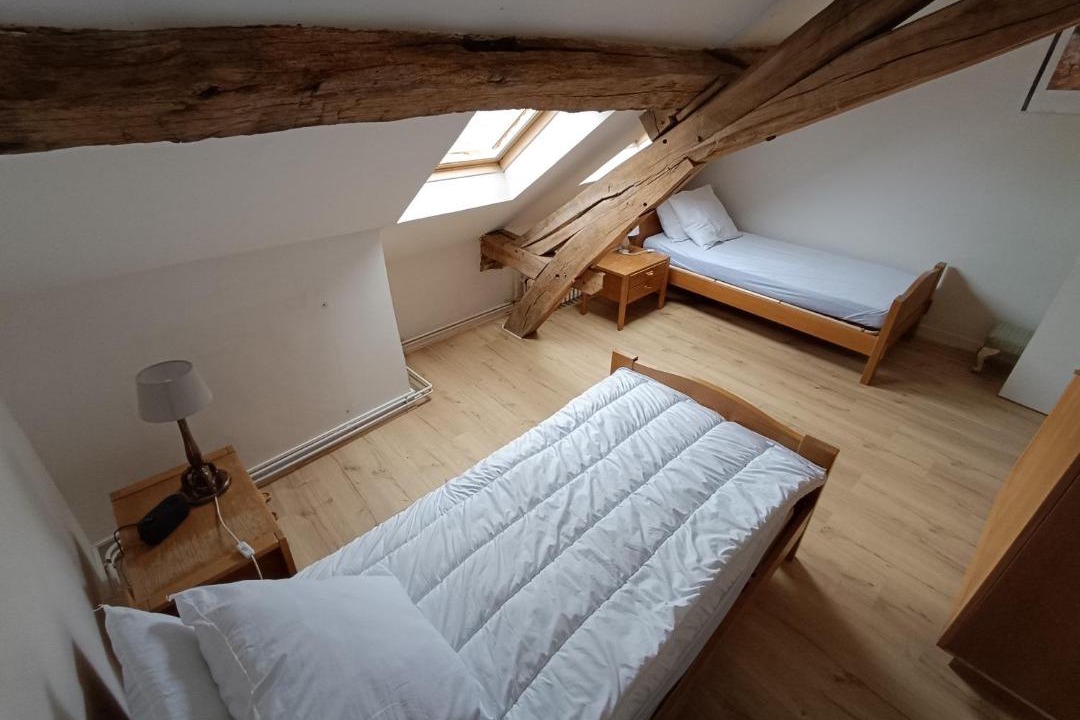 Photo of Bedroom in Tharoiseau