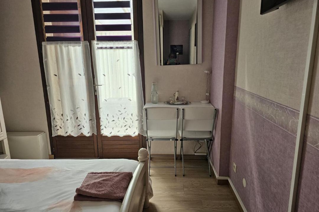 Photo of Others in Palaiseau