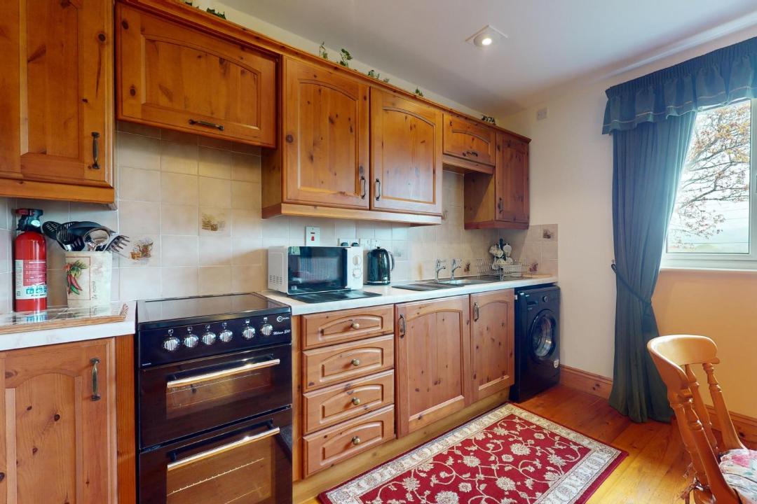 Photo of Others in Wootton Courtenay