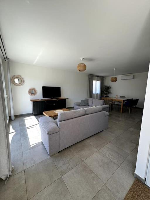 Photo of Others in Ales