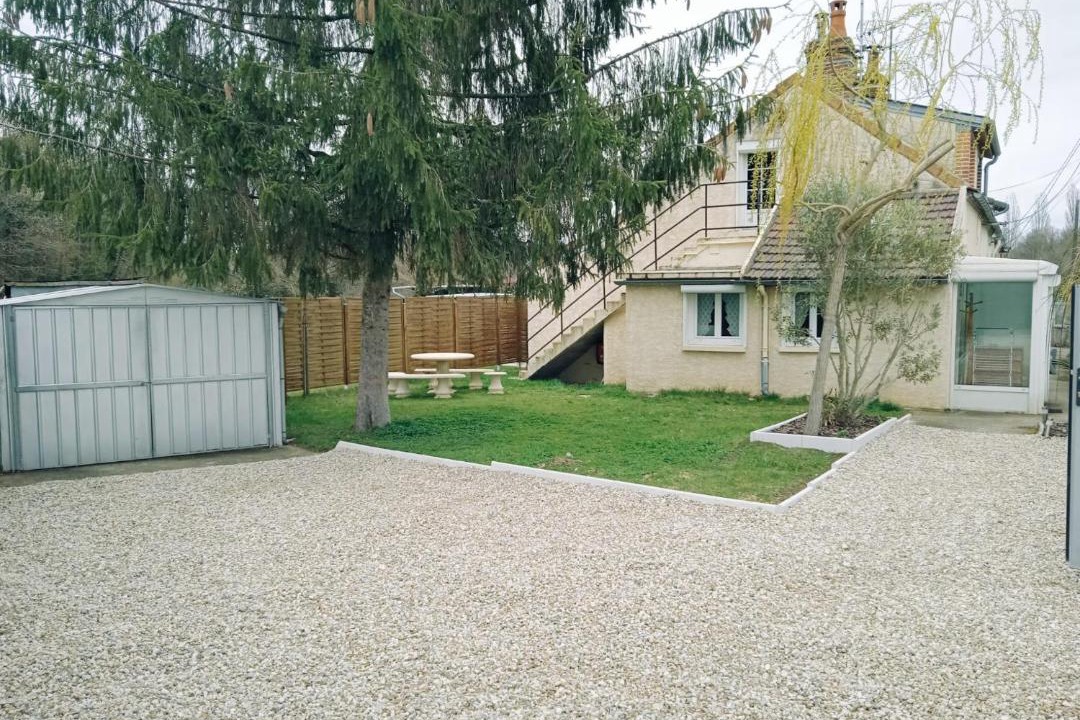 Photo of Others in Breteau