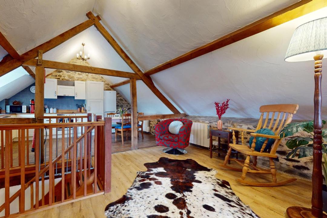 Photo of Others in Hawkridge