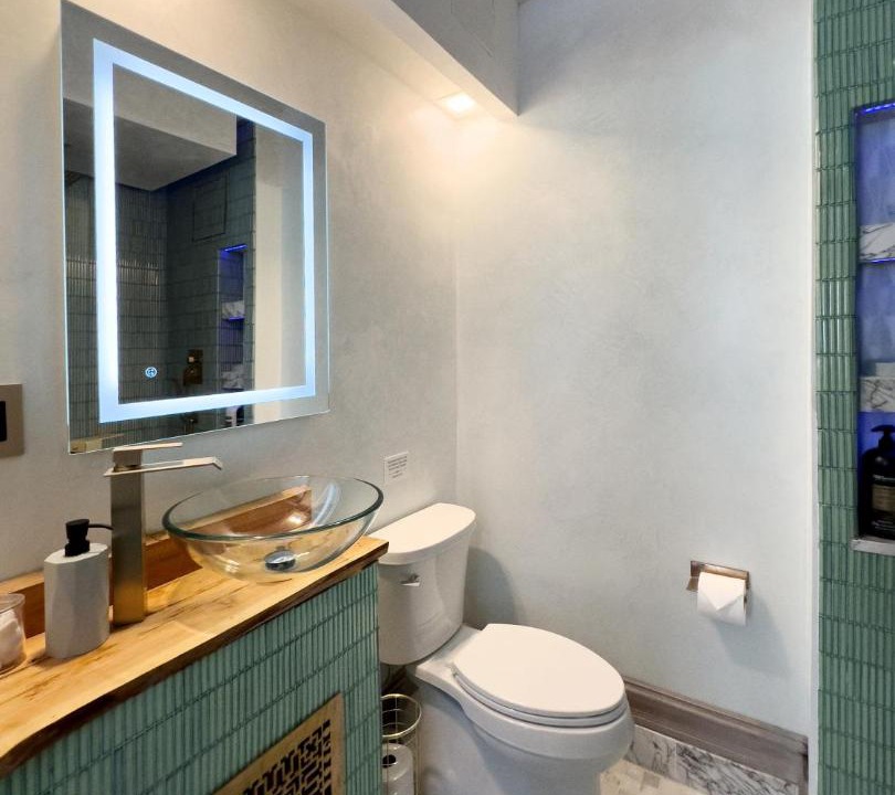 Photo of Others in Fleischmanns