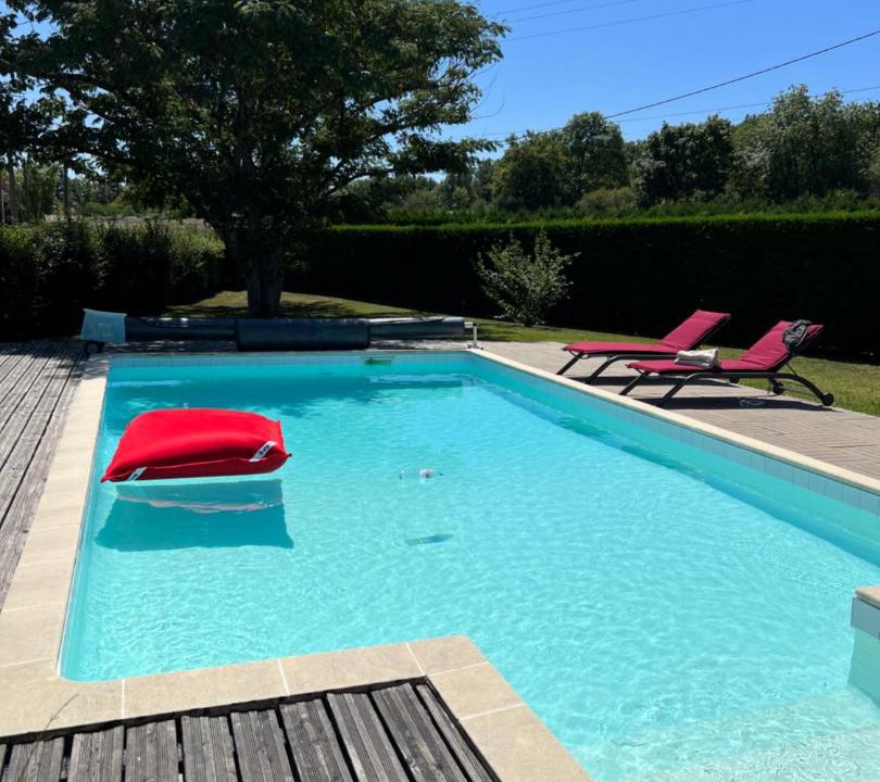 Photo of Others in Saint-Martin-de-Laye