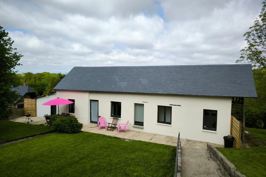 Photo of Others in Robertot