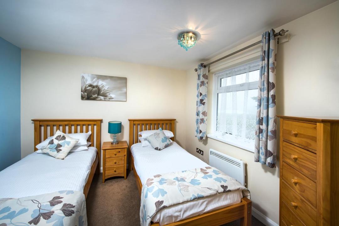 Photo of Others in Looe