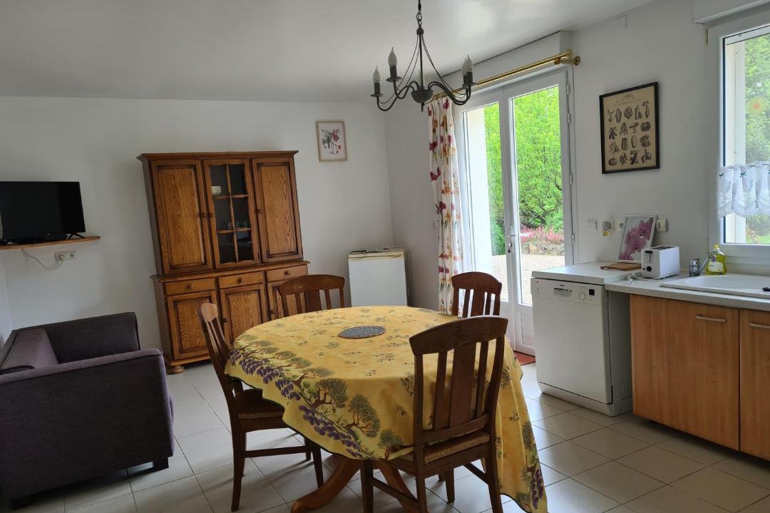 Photo of Others in Bourg-et-Comin