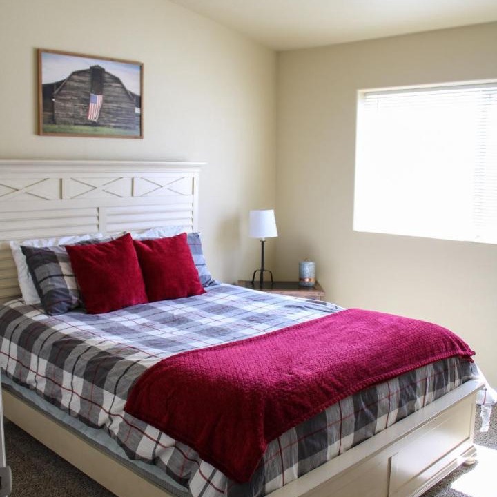 Photo of Others in Sheridan