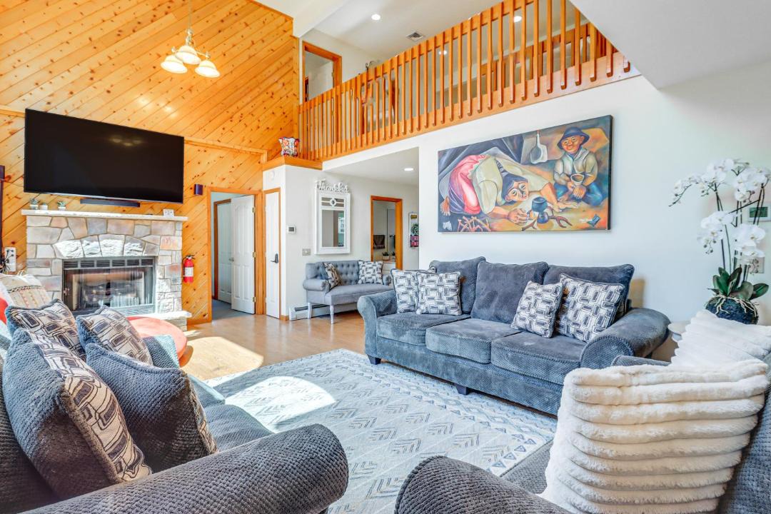 Photo of Others in Lake Harmony