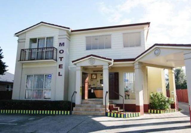 Photo of Others in Avondale