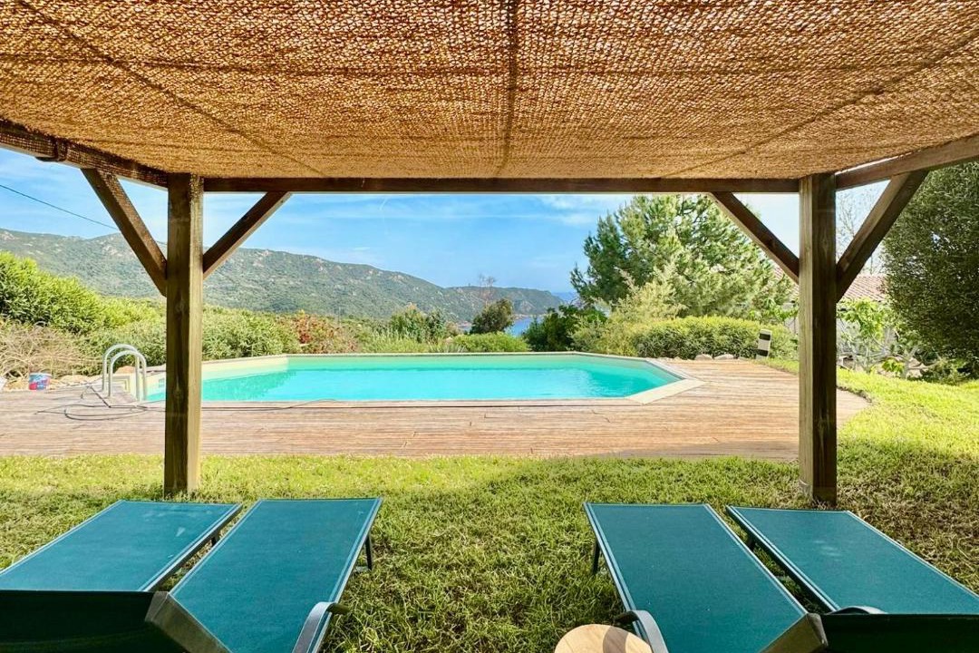 Photo of Others in Coti-Chiavari