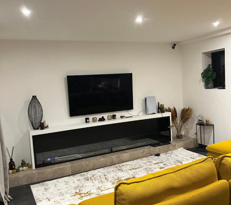 Photo of Others in Persan