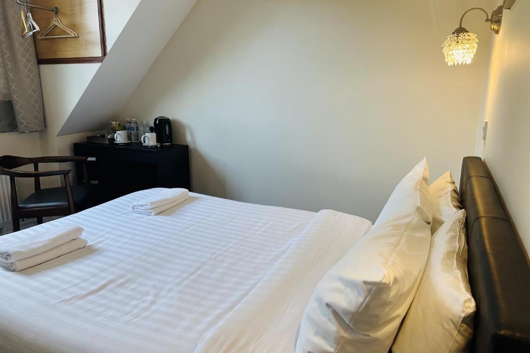 Photo of Others in Crawley Down