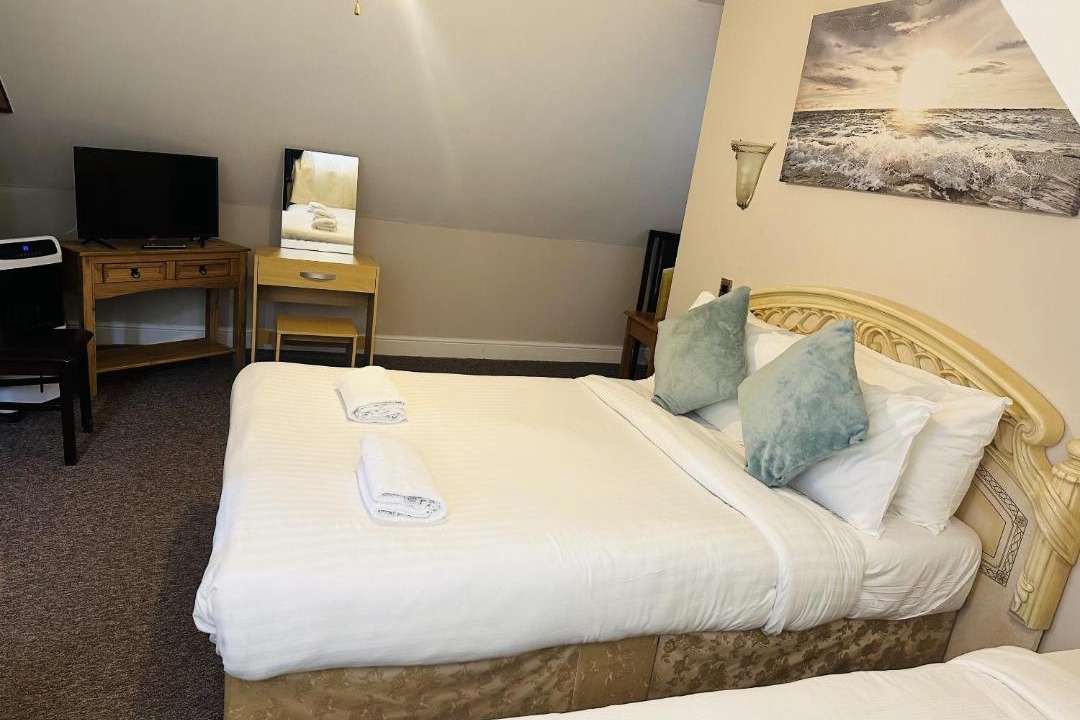 Photo of Others in Crawley Down