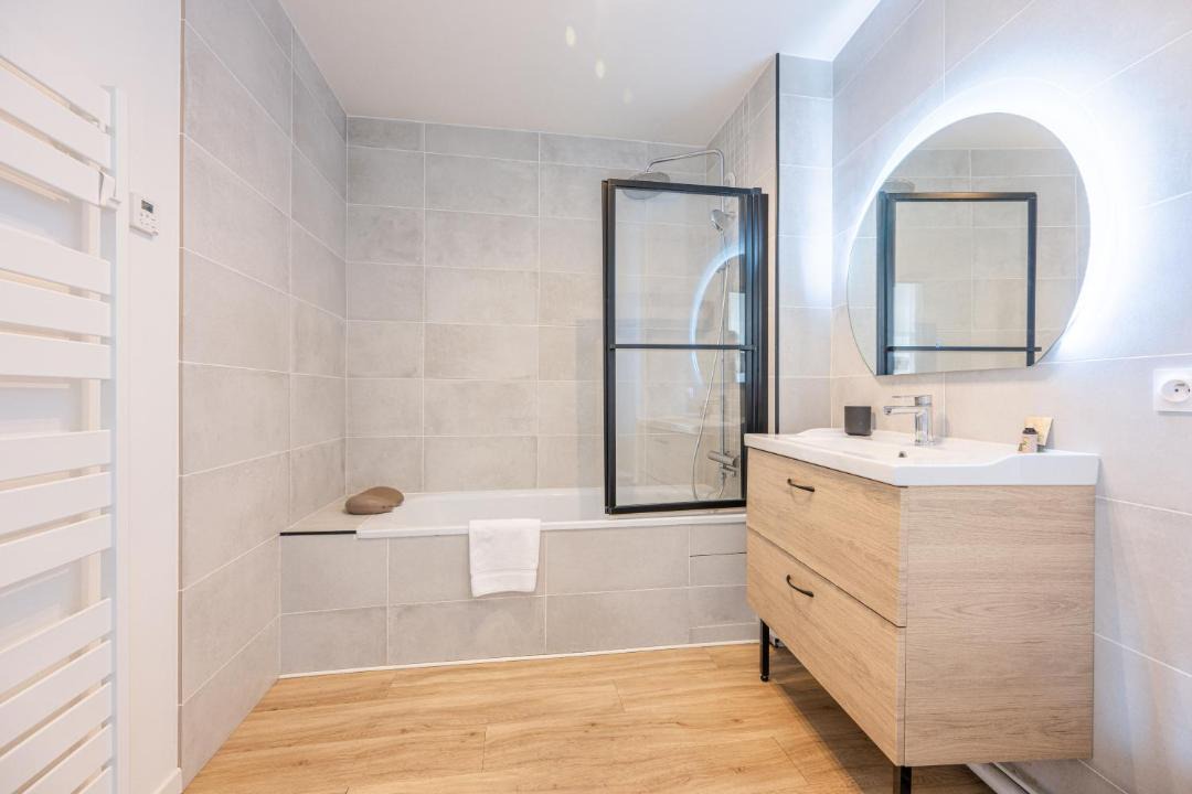 Photo of Others in Les Patis