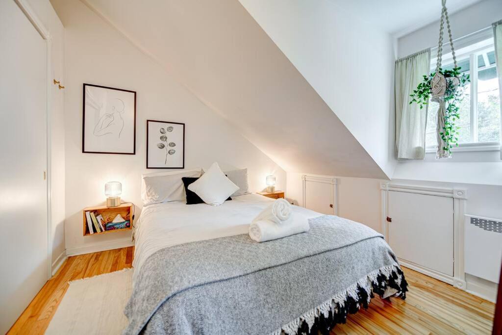 Photo of Bedroom in Sainte-Lucie-des-Laurentides