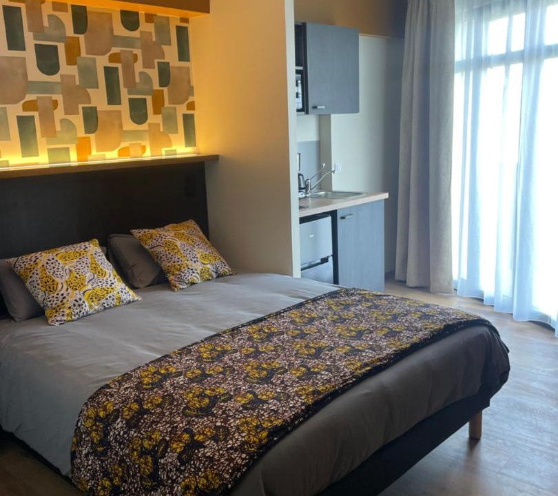 Photo of Others in Anatole France Danton