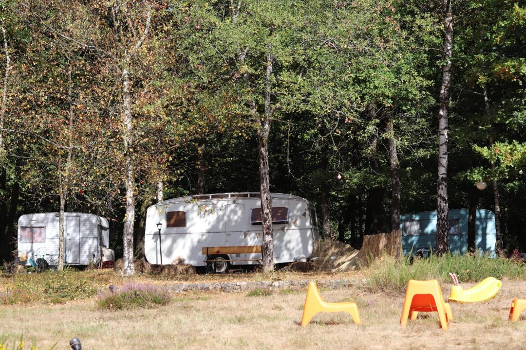 Photo of Others in Perrou