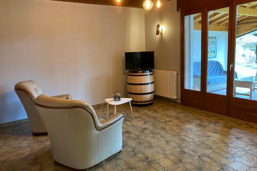 Photo of Others in Boyeux-Saint-Jerome