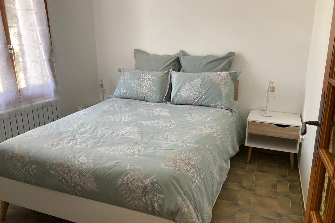 Photo of Others in Boyeux-Saint-Jerome