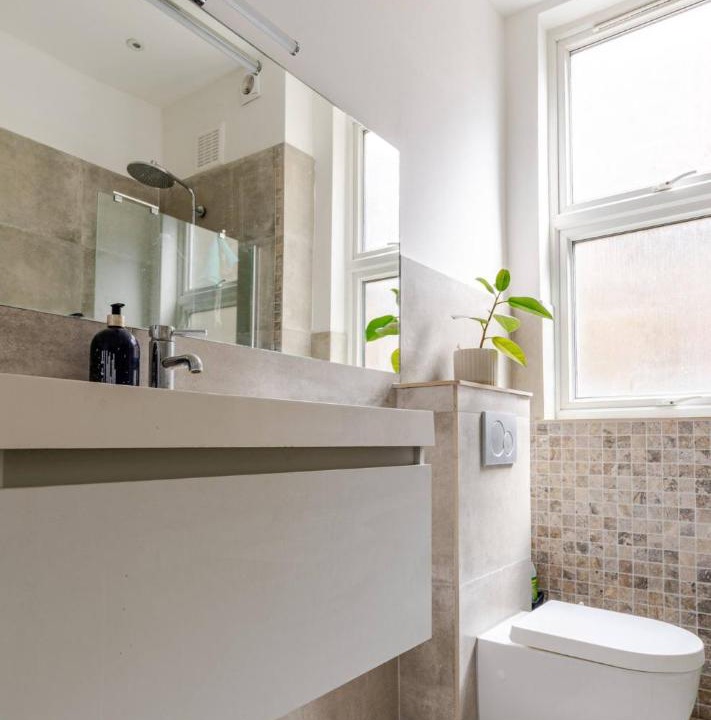 Photo of Others in Forest Gate