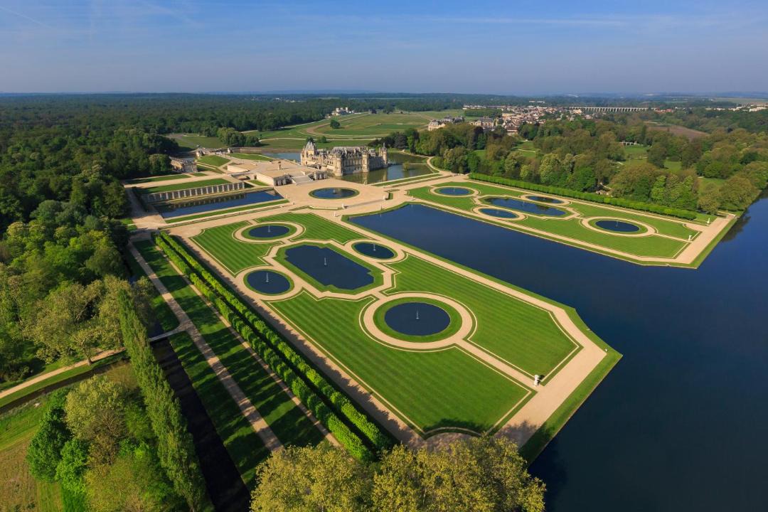 Photo of Others in Chantilly