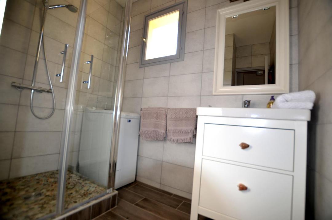 Photo of Bathroom in Le Pradet