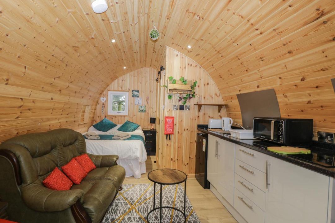 Photo of Others in Bushton