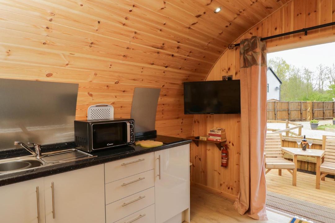 Photo of Others in Bushton