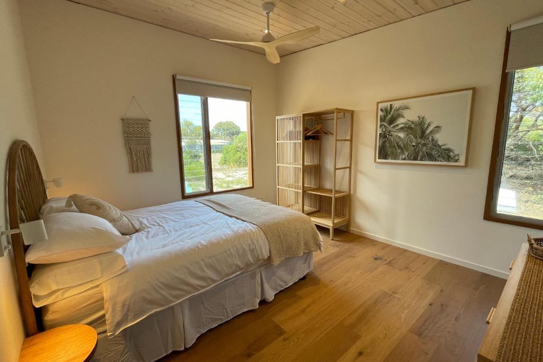 Photo of Others in Warrenben