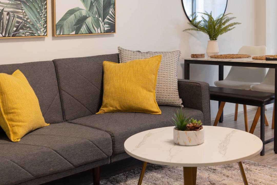 Photo of Livingroom in Downtown Honolulu