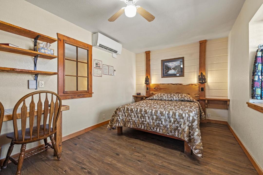 Photo of Others in Merrill