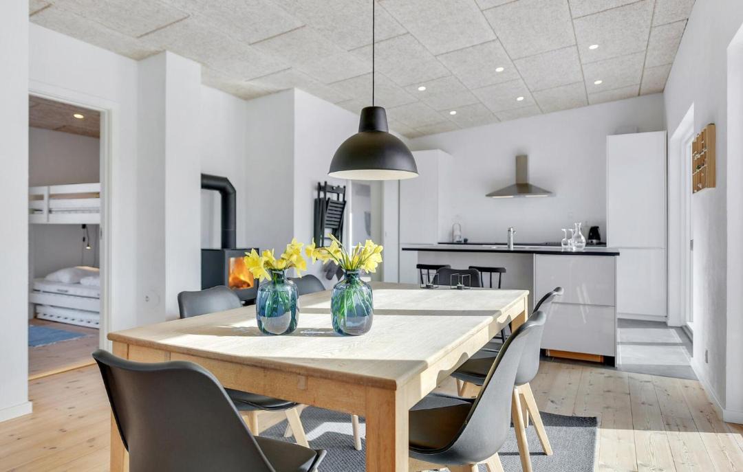 Photo of Others in Arø