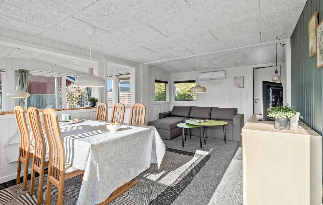 Photo of Others in Munkebo